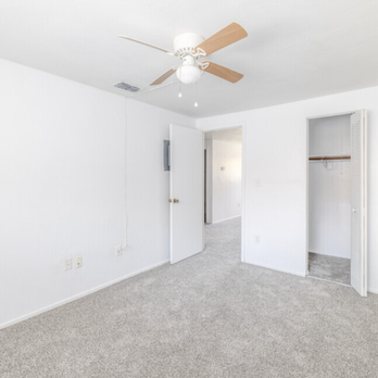 Upstairs 1 Bedroom
